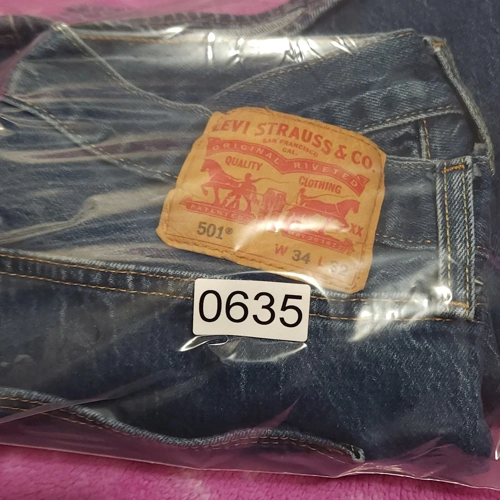 Levi's 501 Jeans Men's 31x30 Mid Rise Button Fly Straight Blue Denim Classic‎